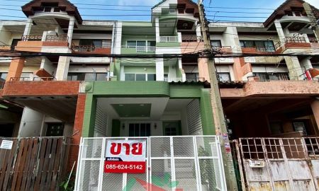 ขายทาวน์เฮาส์ - ขายต่ำกว่าประเมิน2.59ล้าน ทาวน์เฮ้าส์3ชั้น 18ตรว. ม.เกล้ารัตนา-ธนกาญจน์ บางใหญ่ รีโนเวทใหม่