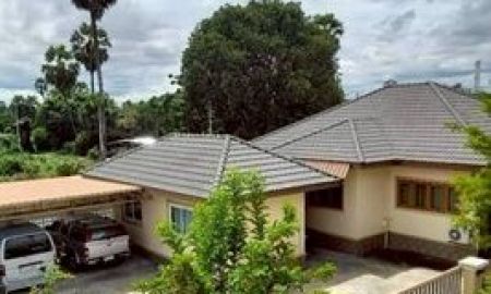 ขายอพาร์ทเม้นท์ / โรงแรม - ขายที่ดินพร้อมสิ่งปลูกสร้าง อพาร์ทเม้นท์ + บ้านเดี่ยว เนื้อที่รวม 1 ไร่ 39 ตารางวา อำเภอบ้านลาด จังหวัดเพชรบุรี ราคา 19,000,000 บาท