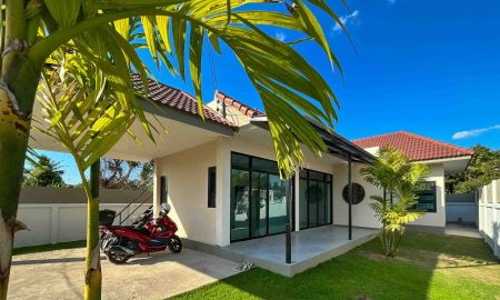 ขายบ้าน - ขายบ้านสร้างใหม่ มีดาดฟ้าชมวิวดอย โซนป่าแดด (วังสิงห์คำ) ถนนเลียบแม่น้ำปิง เชียงใหม่