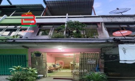 ขายอาคารพาณิชย์ / สำนักงาน - ขายอาคารพาณิชย์ 3 ชั้น ตลาดท้ายบ้าน (ใกล้โรงเรียนเซนต์ราฟาแอล) เนื้อที่ 13 ตรว. ตำบลท้ายบ้าน อำเภอเมืองสมุทรปราการ จังหวัดสมุทรปราการ