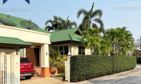 ขายบ้าน - ขายด่วน บ้านเดี่ยวพูลวิลล่า ตะเคียนเตี้ย พัทยา ครัวป้าบุญ พร้อมเฟอร์นิเจอร์