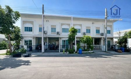 ขายทาวน์เฮาส์ - ขายทาวน์โฮม 2 ชั้น ไลโอ 4 อ่อนนุช-สุวรรณภูมิ ติดถนนเมนโครงการ ใกล้สนามบินสุวรรณภูมิ