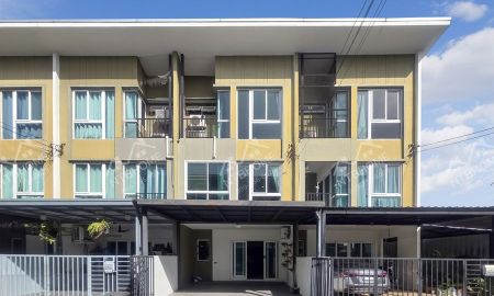 ขายทาวน์เฮาส์ - ทาวน์โฮม 3 ชั้น เบล็สทาวน์ ศรีสมาน-ติวานนท์ ต่อเติมครบพร้อมอยู่ ทำเลดีติดถนนใหญ่