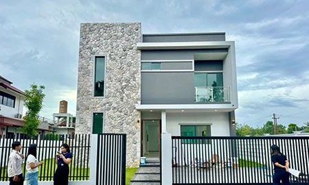 ขายบ้าน - ขายบ้านโมเดิร์น ต.ต้นเปา สันกำแพง ใกล้ตลาดเจริญเจริญ ใส่สระว่ายน้ำเพิ่มได้