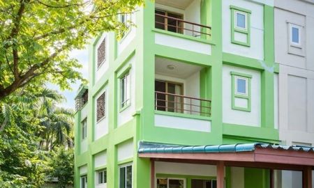 ให้เช่าทาวน์เฮาส์ - ให้เช่าทาวน์โฮม 3ชั้น 4นอน MRTลาดพร้าว101 300ม. เดอะมอลล์ บางกะปิ 1.6 กม.ฟังก์ชันครบ3 น้ำ ดาดฟ้า 2 จอดรถ เดอะมอลล์ บางกะปิ 1.6 กม