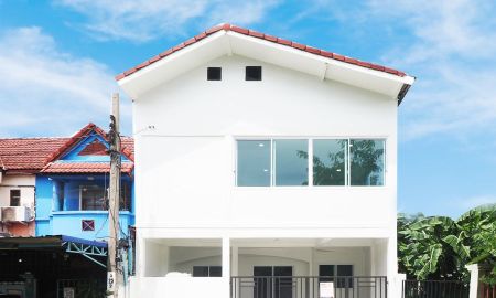 ขายทาวน์เฮาส์ - ขายทาวน์เฮ้าส์ 2 ชั้น ม.สวีทโฮมปาร์ค ขนาด 30.7 ตร.ว. 4นอน 3น้ำ 1จอดรถ [บางบัวทอง-ไทรน้อย] ขาย 1.99ล้าน