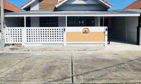 ขายบ้าน - ขายบ้าน หมู่บ้านปิ่นฤทัย (ถนนเมน) เนื้อที่ 36 ตารางวา