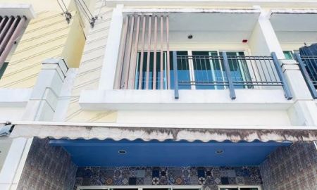 ให้เช่าทาวน์เฮาส์ - ให้เช่า ทาว์นโฮม 3 ชั้น โครงการ บ้านกลางเมือง เออบาร์เนียน เกษตร นวมินทร์ ซ.ลาดปลาเค้า 79 ราคา 28,000 บาท/เดือน