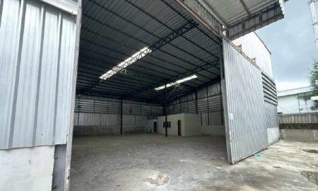 ให้เช่าโรงงาน / โกดัง - ให้เช่าโรงงานโกดังพร้อมออฟฟิศ ย่านถนนพระยาสุเรนทร์ พื้นที่ใช้สอย 520 ตรม. บางชัน เขตคลองสามวา กรุงเทพฯ