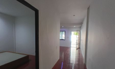 ขายทาวน์เฮาส์ - ขายทาวน์เฮ้าส์ชั้นเดียว หมู่บ้านสมฤทัย 9 รีโนเวทพร้อมเข้าอยู่