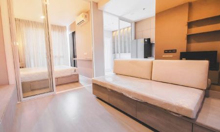 ขายคอนโด - ขายคอนโด เดอ ลาพีส จรัญ 81 ปิ่นเกล้า ตลิ่งชัน บิวท์อินพร้อมเฟอร์นิเจอร์บางส่วน 34.85 ตร.ม ชั้น 5 ใกล้รถไฟฟ้า สายสีน้ำเงิน บางพลัด