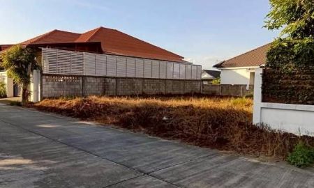 ขายที่ดิน - ขายที่ดินตำบลหางดงติดถนนล้อมรั้วเรียบร้อยโฉนดพร้อม