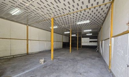 ให้เช่าโรงงาน / โกดัง - ให้เช่าโกดัง 200 ตารางเมตร ซอยนวลจันทร์ รามอินทรา 40 ใกล้สถานีรถไฟฟ้า สีชมพู