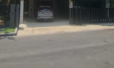 ขายบ้าน - ขายบ้าน Vana Residence กรุงเทพฯกรีฑา ราคาดีที่สุด