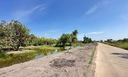 ขายที่ดิน - ที่ดินแปลงสวย ทำเลทอง คลอง 10 หนองเสือ เนื้อที่ 96.5 ตร.ว เพียง 450,000 บาท