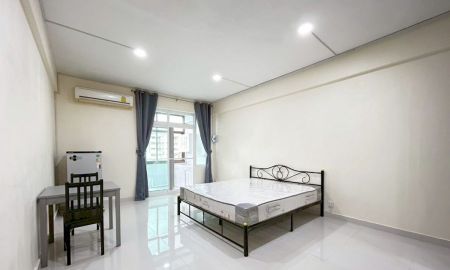 ให้เช่าคอนโด - ดุสิตคอนโดมิเนียม ถนนพระราม 5 เขตดุสิต 24 ตรม 1 นอน 1 ครัว ตกแต่งพร้อมอยู่ ใกล้ BTS อนุสาวรียชัย