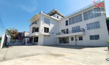 ขายอาคารพาณิชย์ / สำนักงาน - ขายออฟฟิศ 3 ชั้น 1,000 ตรม. รามอินทรา 62 ใกล้รถไฟฟ้า กาญจนาภิเษก