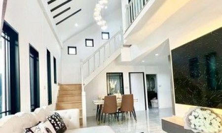 ขายบ้าน - ขายบ้านวรารักษ์ รังสิต คลองสาม บ้านรีโนเวทใหม่ทั้งหลัง แค่หิ้วกระเป๋ามา