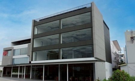 ให้เช่าอาคารพาณิชย์ / สำนักงาน - ให้เช่าสำนักงานสร้างใหม่ 4 ชั้น พัฒนาการ 31 พื้นที่รวม 872.68 ตร.ม. พร้อมลิฟต์โดยสาร