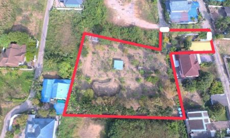 ขายที่ดิน - ขายที่ดินยกแปลงถมแล้ว 2-0-11 ไร่ กลางหมู่บ้านจราจรพัฒนา เขาแก่นจันทน์ ซอย 9 ใกล้ตลาดศรีเมือง พร้อมโฉนด ดอนตะโก ราชบุรี