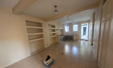 ให้เช่าบ้าน - ให้เช่าบานเดี่ยว2ชั้น สาทร13 เหมาะทั้งอยู่อาศัย , ร้านอาหาร หรือคาเฟ เนื้อที่ 100 ตร.ว. หลังโรงพยาบาลเซนต์หลุยส์