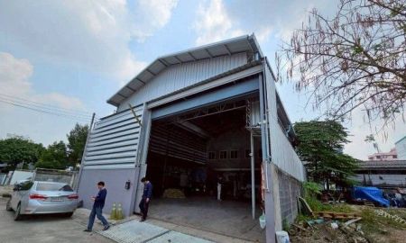 ให้เช่าโรงงาน / โกดัง - ให้เช่าโกดังใหม่ ทำเลบางนาตราด 310 ตร.ม มีออฟฟิศ เหมาะสำหรับ คลังสินค้า ธุรกิจออนไลน์ สำนักงานพร้อมโกดัง ราคาเช่า35000บ/ด ถนนบางนาตราดกม.7