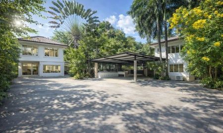 ให้เช่าบ้าน - ร้านอาหาร คาเฟ่ 7นอน BTSเซนต์หลุยส์ 600 ม.ให้เช่าบ้านเดี่ยวใจกลางสาทร 100 ตร.วา. 300 ตร.มหรือออฟฟิศ บ้าน 2 ชั้น