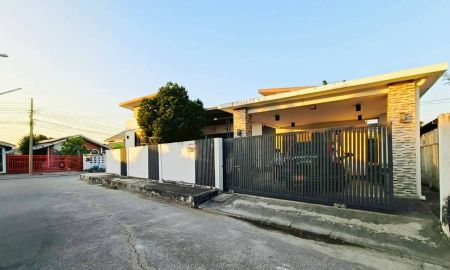 ขายบ้าน - บ้านเดี่ยว หมู่บ้านประชาชื่น (ใกล้มหาวิทยาลัยธุรกิจบัณฑิตย์) เนื้อที่ 72 ตรว. ตำบลบางตลาด อำเภอปากเกร็ด จังหวัดนนทบุรี