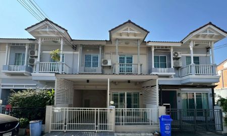 ขายทาวน์เฮาส์ - ขายทาวน์เฮ้าส์ เดอะวิลล่า รัตนาธิเบศร์-ราชพฤกษ์ ท่าอิฐ ถนนรัตนาธิเบศร์ บ้านสวยพร้อมอยู่