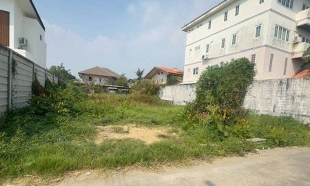 ขายที่ดิน - ขายด่วน ถูกกว่าราคาตลาด! ที่ดินถมแล้ว แปลงสวย ทำเลทอง