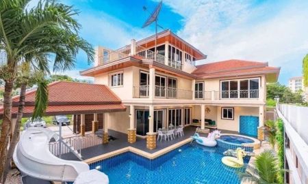 ขายบ้าน - ขายบ้านติดทะเล หาดจอมเทียนพัทยา หลังใหญ่ สุดหรู ตกแต่งพร้อมอยู่