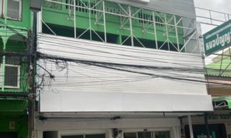 ขายอาคารพาณิชย์ / สำนักงาน - ขายด่วน อาคารพาณิชย์ 2คูหา ทำเลติดตลาดสดเทศบาลวารินฯ.อุบล