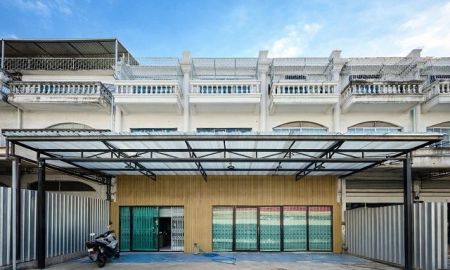 ให้เช่าอาคารพาณิชย์ / สำนักงาน - MRT ตลาดบางใหญ่ 500 ม.ให้เช่าอาคารพาณิชย์ 2 คูหา เซ็นทรัล เวสต์เกต 500 ม. 24ตร.วา. 400 ตร.ม. บางใหญ่ ทำเลค้าขาย และสำนักงานศักยภาพสูง