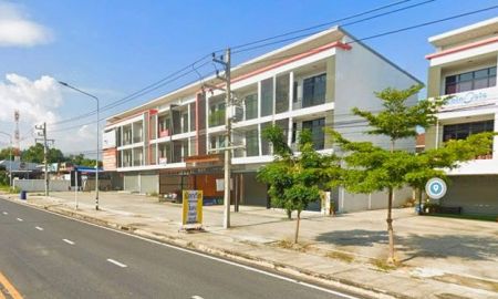 ให้เช่าอาคารพาณิชย์ / สำนักงาน - ใกล้นิคมมาบตาพุด 8.6กม. สนามบินอู่ตะเภา 5กม บ้านฉาง พลา ถ.บูรพาพัฒน์ 800ม.ให้เช่าอาคารพาณิชย์ 3ชั้น 15ตร.ว. 175 ตร.ม