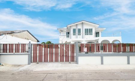 ขายบ้าน - ขายบ้านเดี่ยว 2 ชั้น ซ.ตลับทอง2 ขนาด 117 ตร.ว 7นอน 5น้ำ [เอกชัย-พระราม2] ขาย 4.99 ล้าน