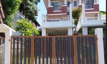 ให้เช่าทาวน์เฮาส์ - ให้เช่าทาวน์โฮม 3 ชั้น 4 ห้องนอน 3 ห้องน้ำ ซอย เย็นอากาศ 2 ใกล้ BTS เซ็นต์หลุย