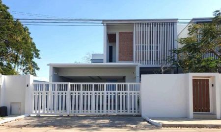 ขายบ้าน - บ้านเดี่ยว 2 ชั้น สไตล์โมเดิร์นมินิมอล โครงการเชียงใหม่วิวดอย อ.หางดง เชียงใหม่