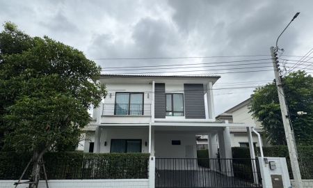 ขายบ้าน - ขายบ้านเดี่ยว 2 ชั้น โครงการเซนโทร บางนา กม.7 ทำเลดี เดินทางสะดวก