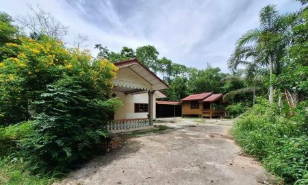 ขายที่ดิน - ขายที่ 10 ไร่ พร้อมบ้าน ใกล้ถนน 331 (1.8 กม.)