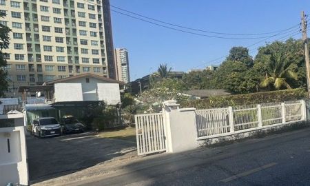 ให้เช่าบ้าน - ให้เช่าบ้านพร้อมโกดัง 200 ตรว. พหลโยธิน30 ตรงข้ามเมเจอร์รัชโยธิน ปากซอยมีรถไฟฟ้าสถานีรัชโยธิน เหมาะทำออฟฟิศ คาเฟ่ ร้านอาหาร คลินิค