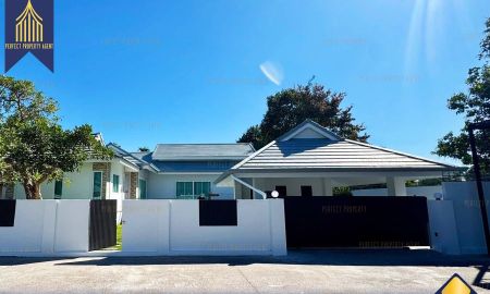 ขายบ้าน - ขายบ้าน พูลวิลล่าหลังมุม อินเพลส พรประภานิมิตร 19/1 พร้อมเข้าอยู่ เฟอร์นิเจอร์ครบครัน พัทยา