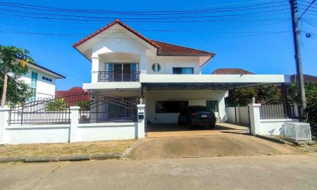 ให้เช่าบ้าน - ให้เช่าบ้าน 2 ชั้น พร้อมสนามหญ้า ในหมู่บ้านวังตาล เชียงใหม่ (ไปสนามบินเพียง 15 นาที)