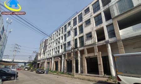 ขาย-ให้เช่าอาคารพาณิชย์ / สำนักงาน - ขายถูก ให้เช่าอาคารพาณิชย์ หมู่บ้าน ลีลาวดี สุวินทวงศ์ หนอกจอก มีทั้งหมด 4 คูหา ขายรวมหรือขายแยกได้ โครงสร้างแข็งแรง เพดานสูง เหมาะทำโฮมออฟฟิศ โกดัง