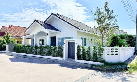 ขายบ้าน - ขายบ้านเดี่ยว หมู่บ้าน สุขสิริ โรงโป๊ะ ตะเคียนเตี้ย พัทยา หลังมุม ตกแต่งพร้อมเข้าอยู่