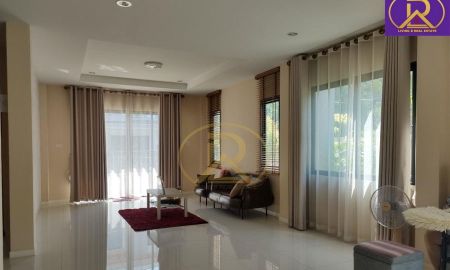 ขายบ้าน - ขายบ้านใหม่ ฟรีโอน พร้อมของแถมมากมาย โครงการบ้านภูริ บ้านเดี่ยวหลังใหญ่ 2 ชั้น สวยทันสมัย พร้อมเข้าอยู่ ต.บ้านสวน อ.เมืองชลบุรี จ.ชลบุรี