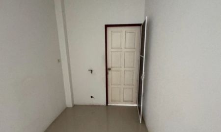 ขายบ้าน - ขายบ้านเดี่ยว ชั้นเดียว หมู่บ้านวโรรส 1 ถนนสาย 11 ปลวกแดง ระยอง