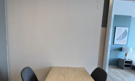 ให้เช่าคอนโด - Oka Haus สุขุมวิท 36 ให้เช่า ห้องพร้อมอยู่ ทำเลดี เดินทางสะดวก เหมาะทั้งอยู่และทำงาน