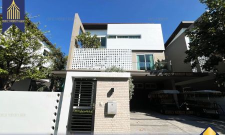 ขายบ้าน - ขายบ้านตัวอย่าง Nirvana Absolute Bangna บางนาตราด กม.10 เฟอร์นิเจอร์บิ้วอินทั้งหลัง พร้อมเข้าอยู่