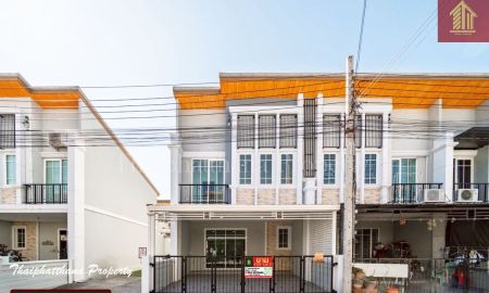 ขายทาวน์เฮาส์ - Golden Town บางนา-สวนหลวง ทาวน์เฮ้าส์หลังริม รีโนเวทใหม่ พร้อมอยู่