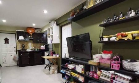 ขายคอนโด - ขายห้องชุด คอนโด Low Rise ใจกลางเมือง พระราม9 พื้นที่ 40.2 ต.ร.ม.